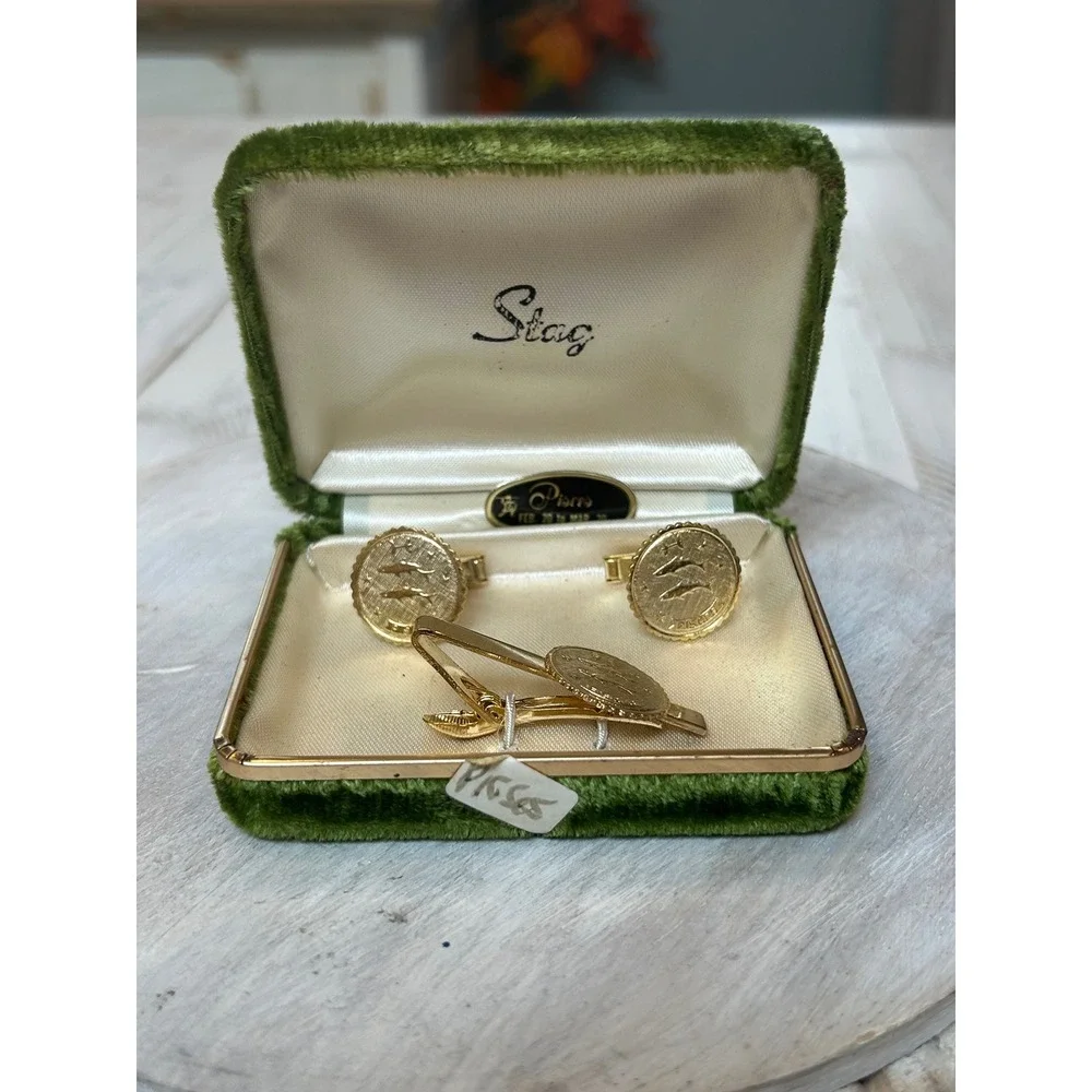 Stag Mens zodiac Gold Tone Cufflink Tie Clip‎ Set Engraved Oval Presentation Box